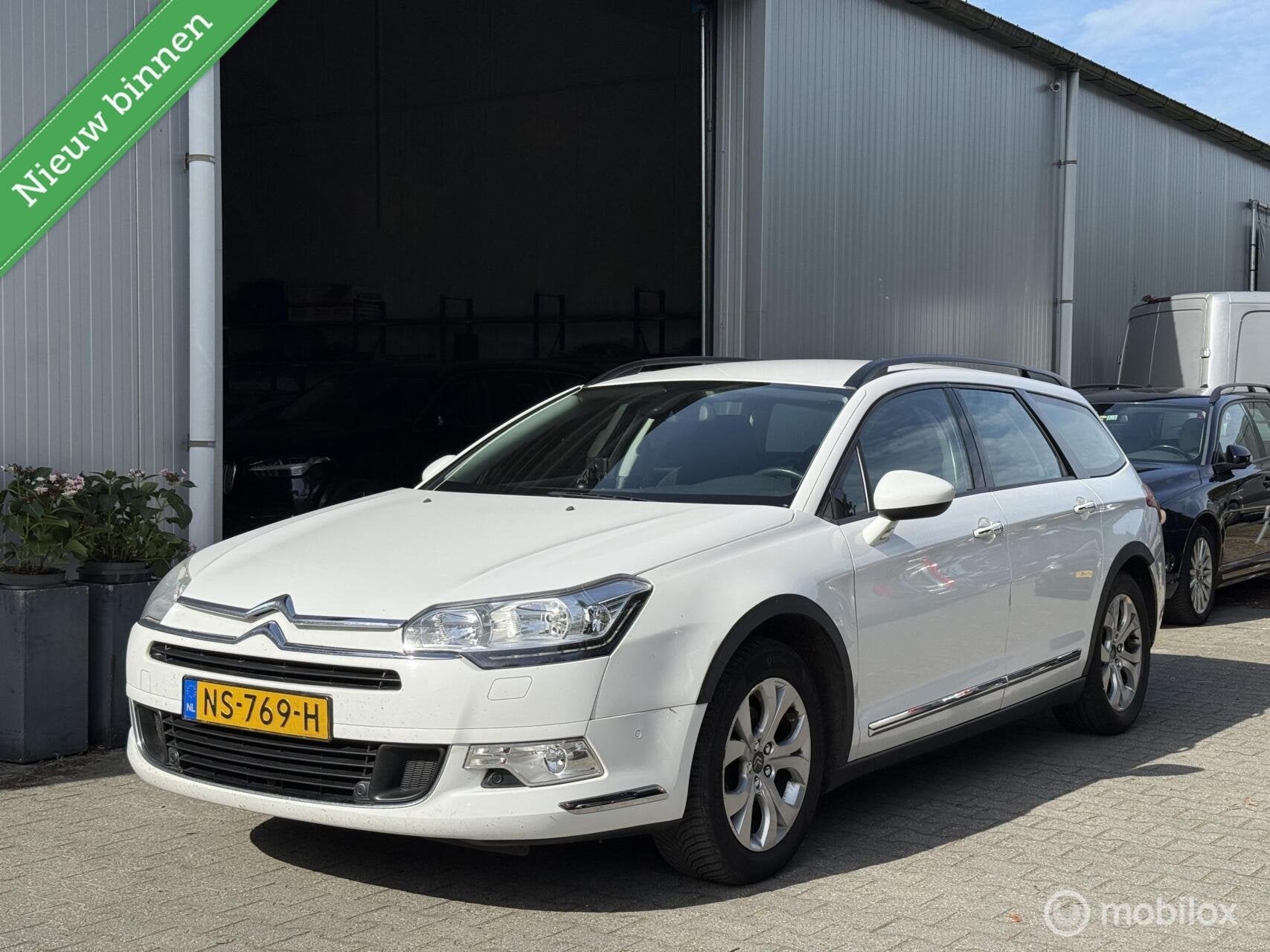 Citroen C5 2.0 HDiF Comfort, Goed onderhouden Netjes, Auto's, Voorwielaandrijving, Euro 5, 1670 kg, Gebruikt