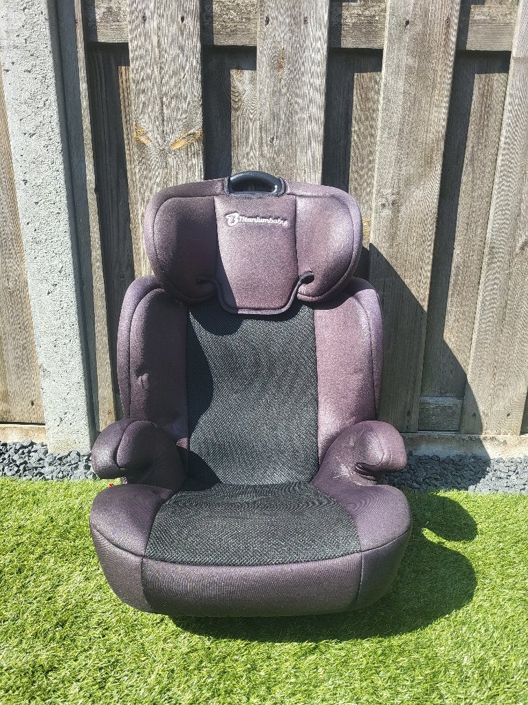 Titaniumbaby Autostoel (15-36 kg / Groep 2-3), Autogordel, 15 t/m 36 kg, Zo goed als nieuw, Ophalen