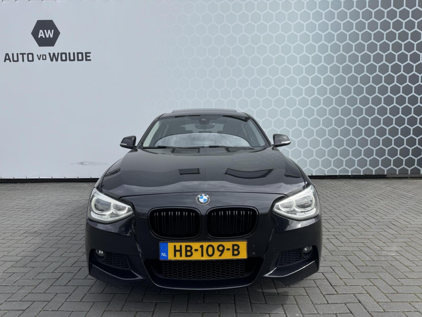 BMW 1-serie 120d High Executive Automaat Schuifdak Keyless, Auto's, Euro 5, Achterwielaandrijving, Zwart, Zwart
