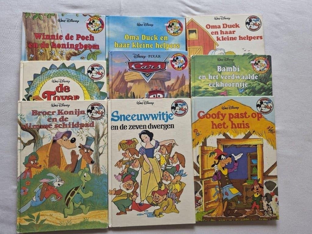 130 Disney club boeken jaren 80 goede staat, Ophalen of Verzenden, Zo goed als nieuw, Sprookjes, Disney