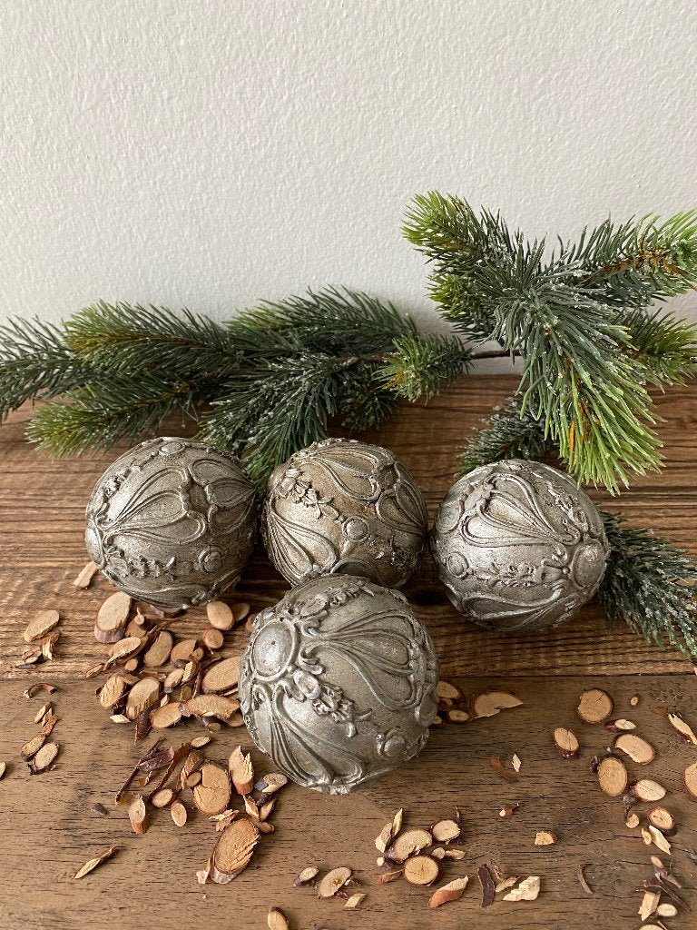 4 barok ballen., Ophalen of Verzenden, Zo goed als nieuw, Rechthoekig, Riet