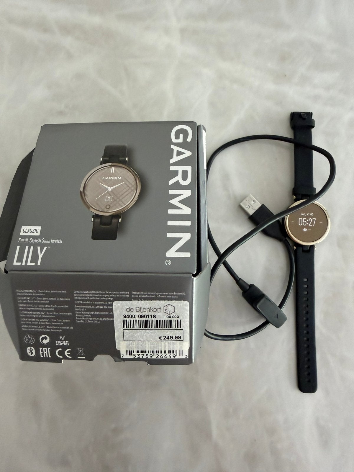 Garmin Lily Classic Smartwatch - Zwart/Goud, Hartslag, Zwart, IOS, Ophalen of Verzenden