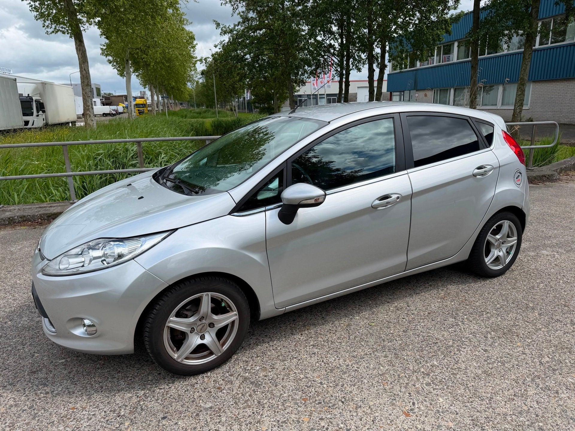 Ford Fiesta 1.6 TDCi ECOnetic Titanium!2011!5-deurs!Clima!PD, Auto's, Voorwielaandrijving, 28 km/l, 96 €/maand, Origineel Nederlands
