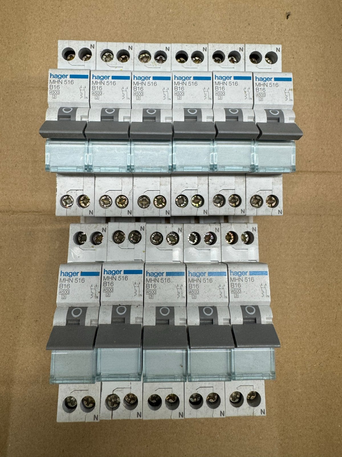 Hager MHN 516 B16 Installatieautomaten (11stuks), Ophalen of Verzenden, Gebruikt, Hager, Installatieautomaat