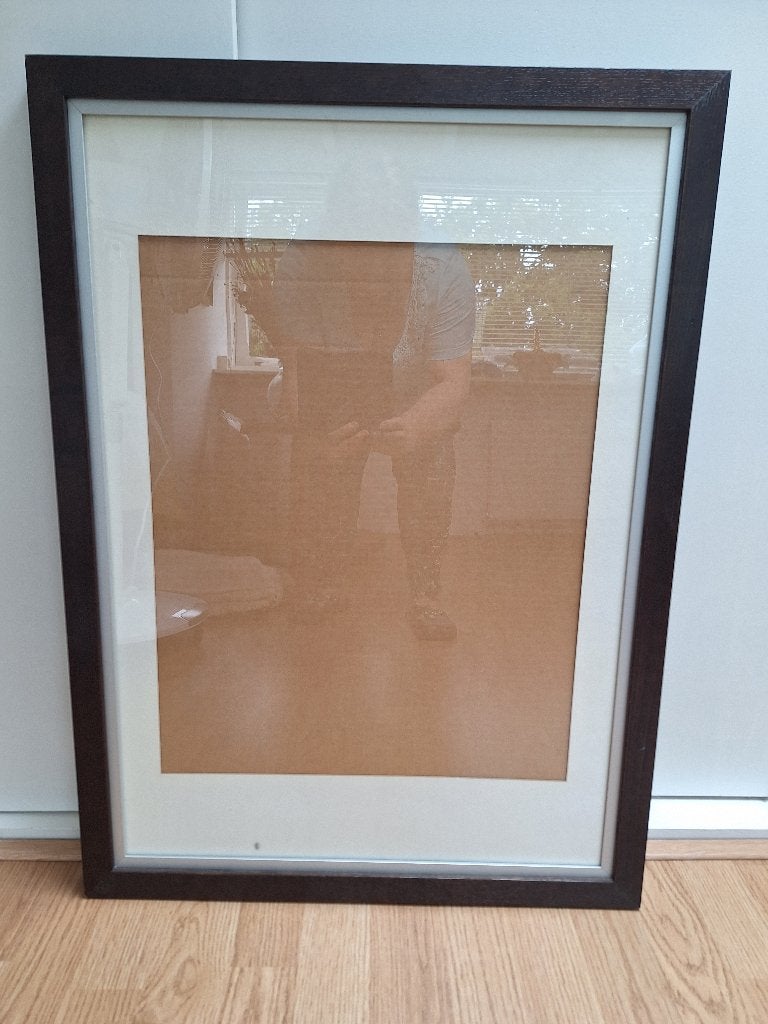 FOTO LIJST, Huis en Inrichting, Ophalen, Bruin, Fotolijst, Hangend