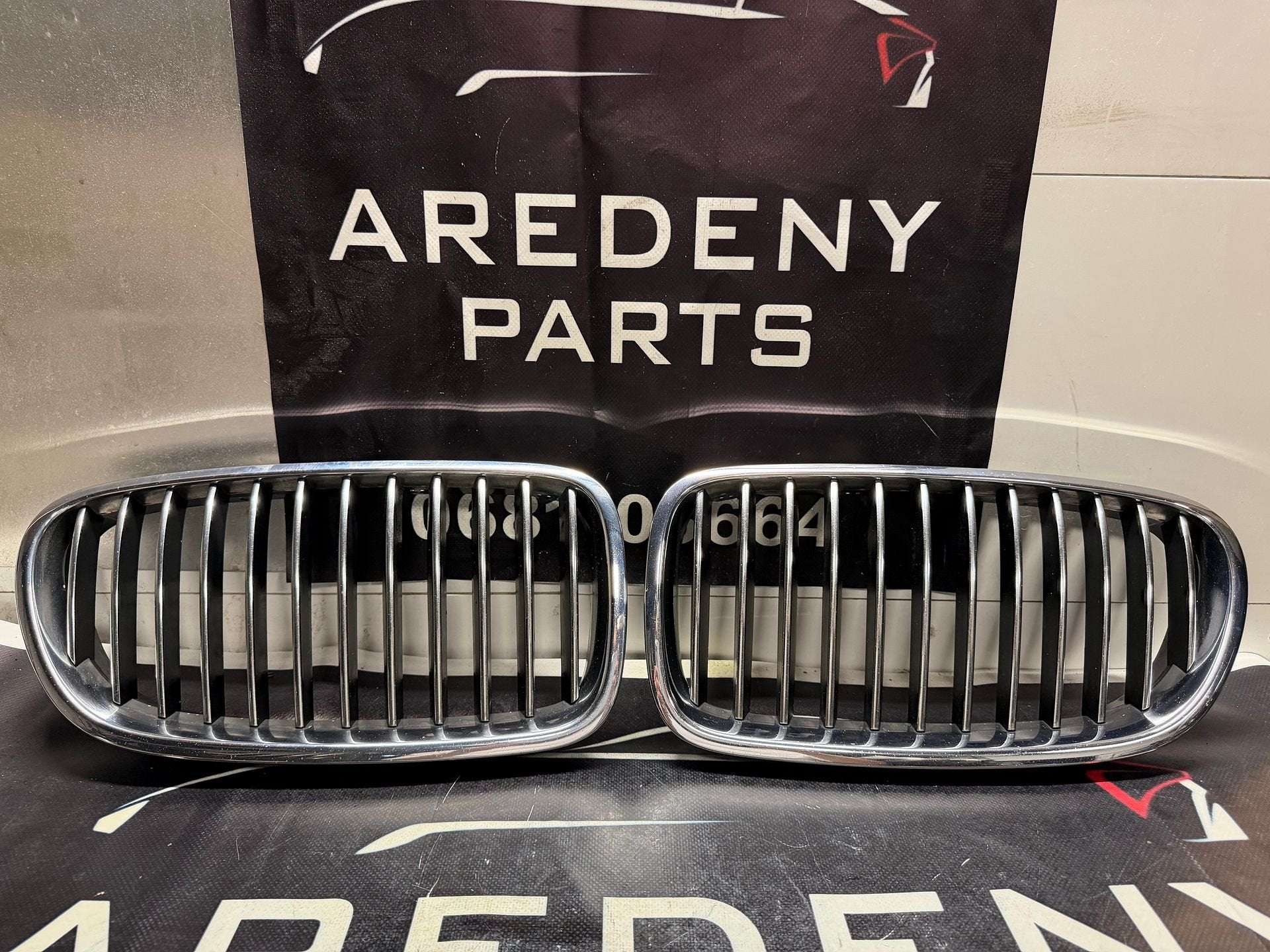 BMW 5 Serie F10 F11 Grill Grille 51137200727 51137200728, Gebruikt, -, -, Ophalen of Verzenden