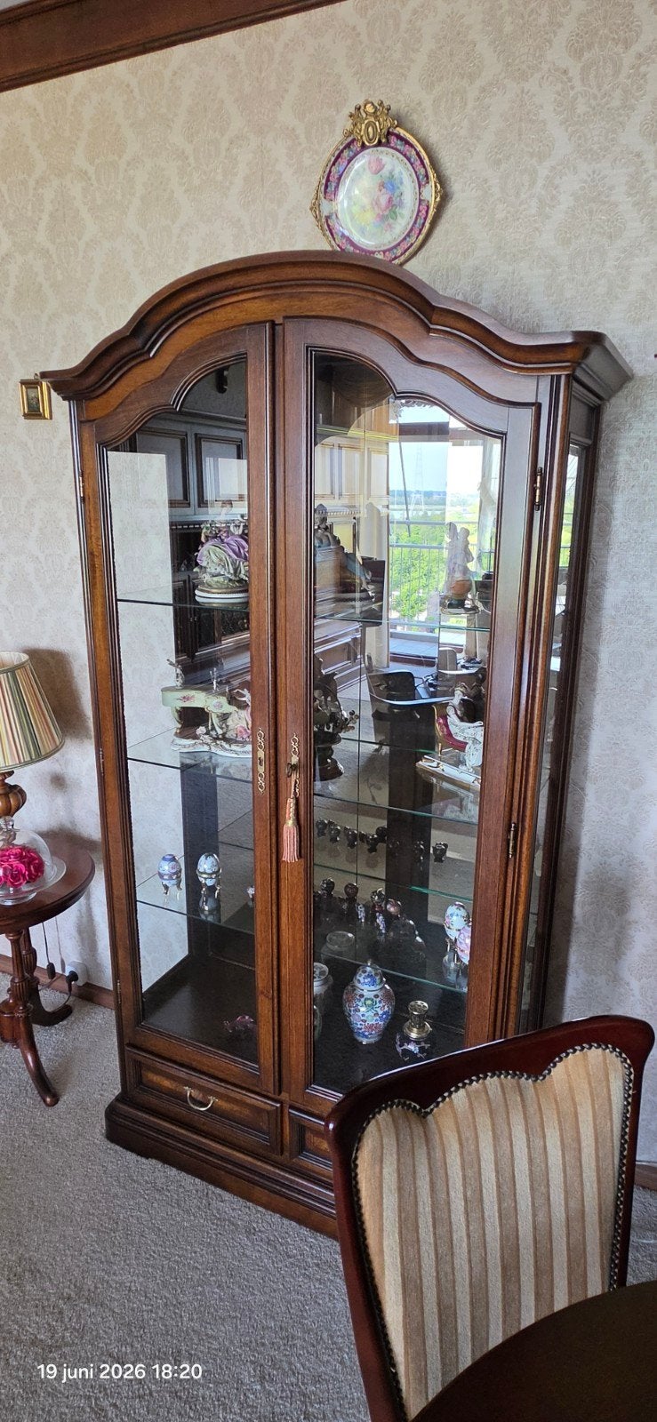 Klassieke Vitrinekast met Glazen Planken, Antiek en Kunst, Ophalen