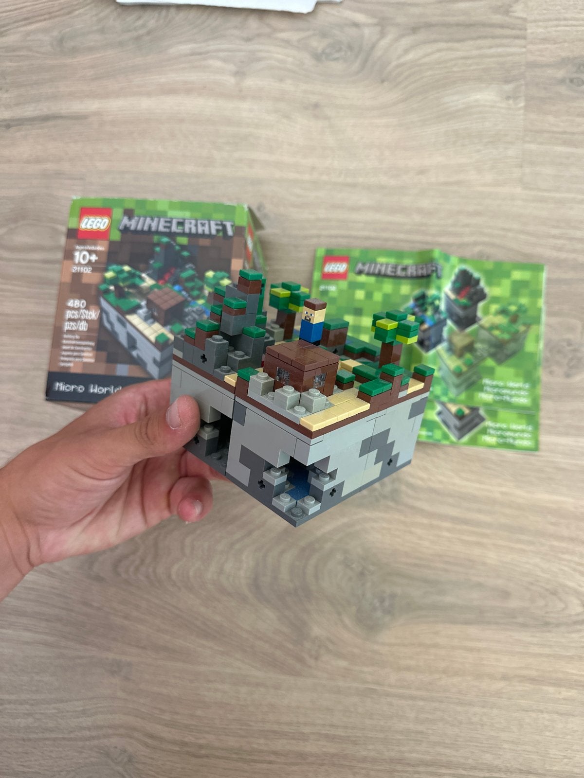 Lego Minecraft Micro World 21102, Kinderen en Baby's, Minecraft, Lego, Ophalen of Verzenden, Zo goed als nieuw