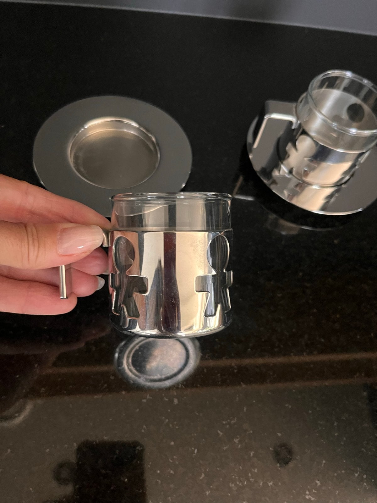 Alessi espresso kopjes met schotels, Overige merken, Ophalen of Verzenden, Zo goed als nieuw, Metaal
