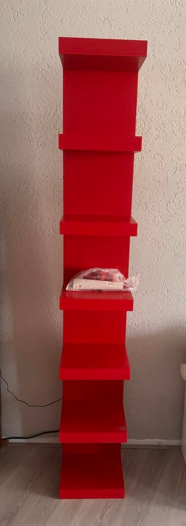 IKEA Lack wandrek rood, Ophalen, Gebruikt