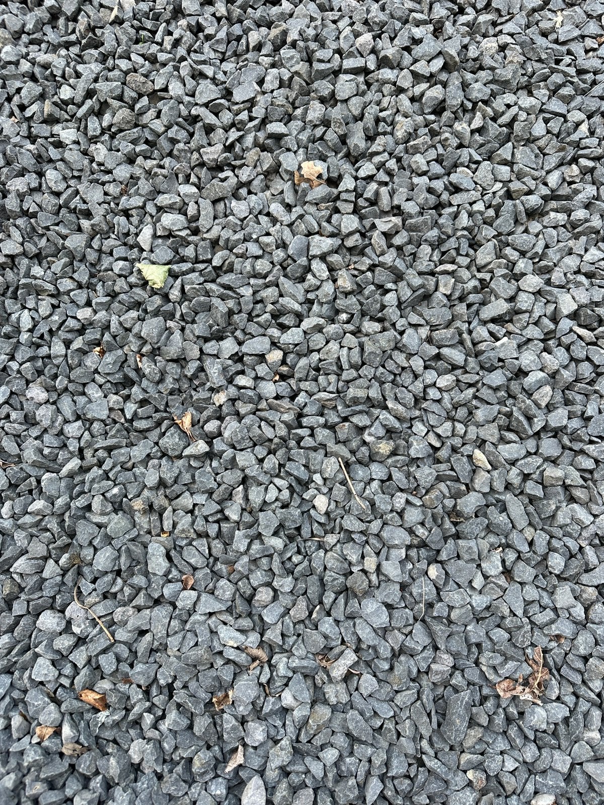 Gratis basalt split (voor en achter tuin), Ophalen, Antraciet, Zo goed als nieuw, Split