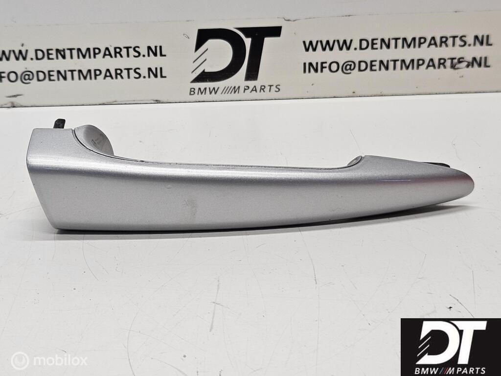 Deurgreep rechtsvoor BMW 3-serie E46 ('98-'05) 51217002272, Gebruikt, Ophalen of Verzenden, BMW