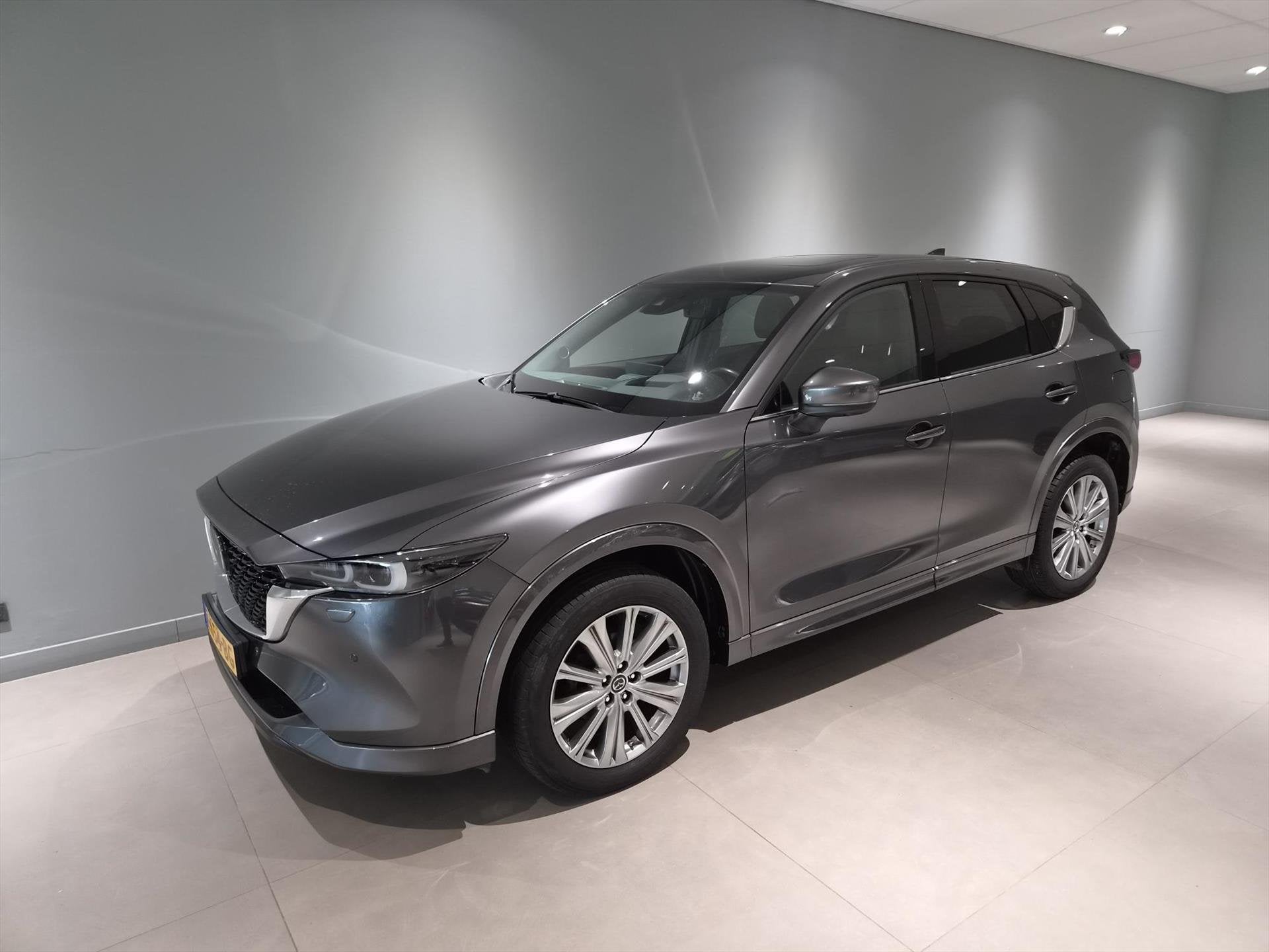 MAZDA Cx-5 2.0 SKYACTIV-G 165pk 2WD Signature Bose/ Head Up/, Voorwielaandrijving, 4 cilinders, Leder, Bedrijf