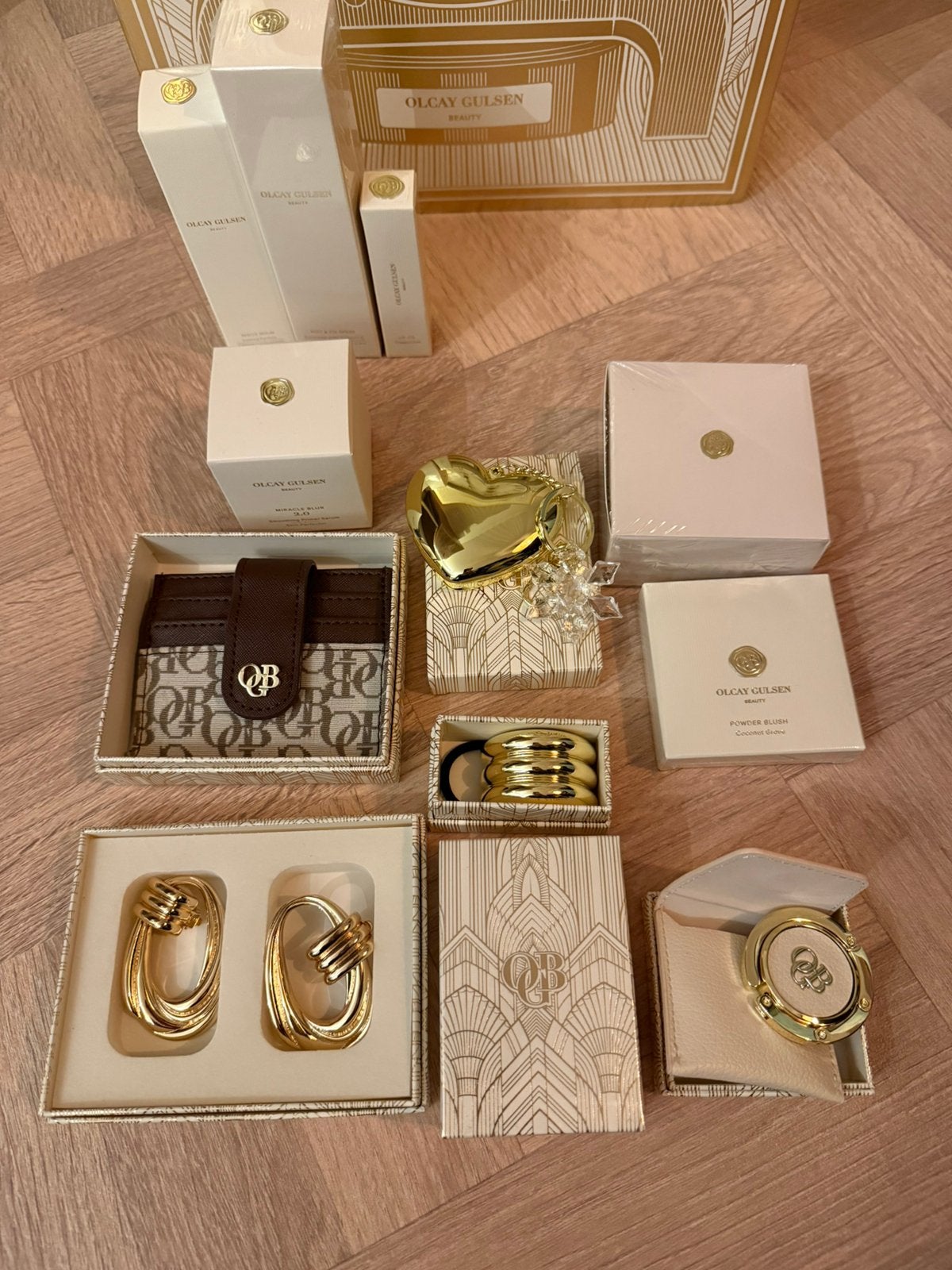 Beautyadventkalender Olcay Gulsen, Sieraden, Tassen en Uiterlijk, Overige kleuren, Gehele gezicht, Nieuw, Ophalen of Verzenden
