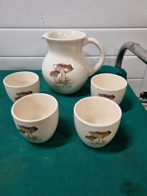 Jet ter steege mokken en schenkkan, Huis en Inrichting, Keuken | Servies, Ophalen of Verzenden, 'T Olde Gre-j, Info@toldegrej.nl