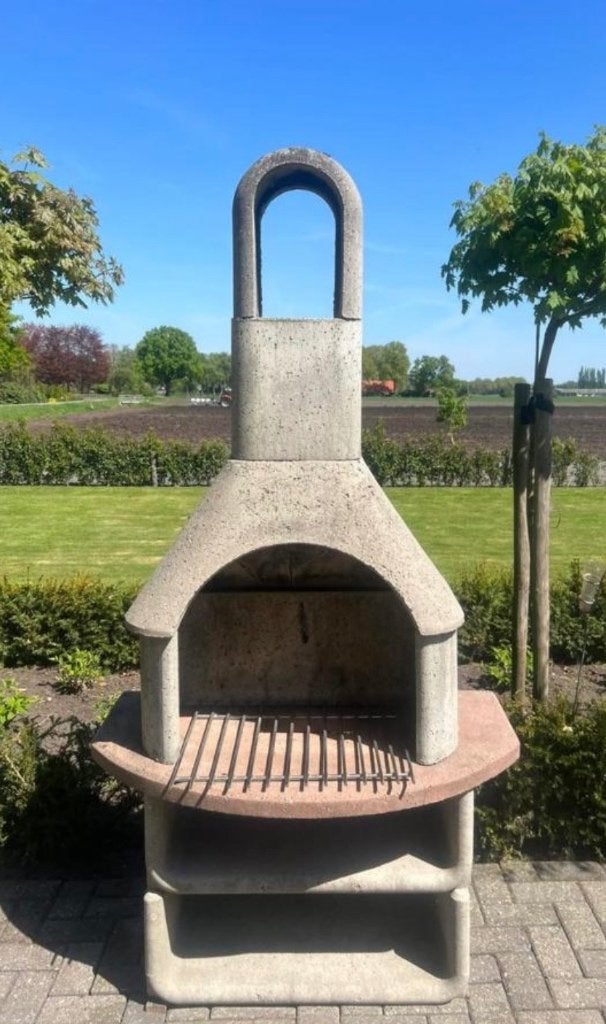 Stenen barbecue/tuinhaard, Ophalen, Gebruikt