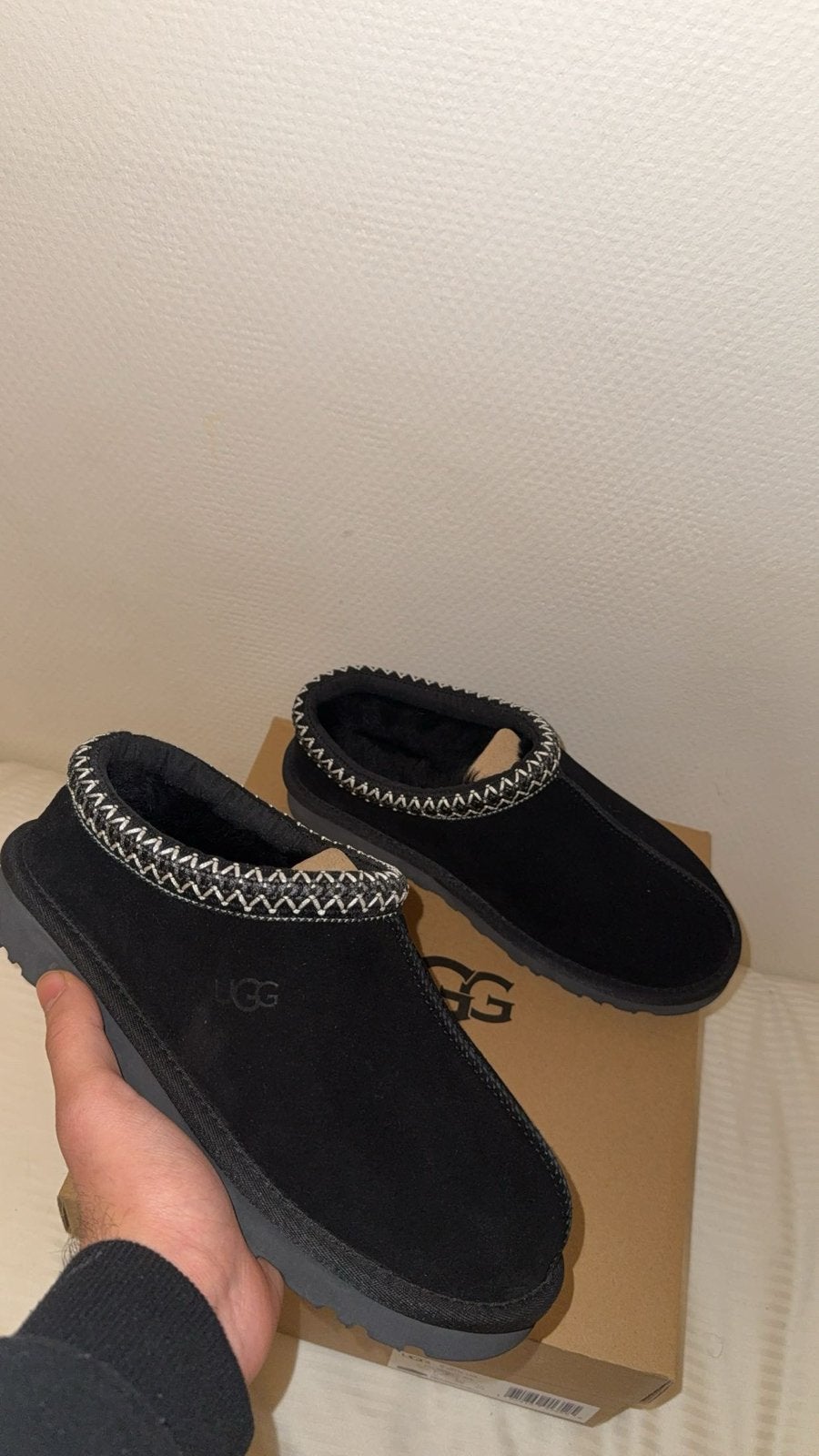 UGG Tasman - Zwart - Maat 38, Ophalen of Verzenden, Nieuw, Zwart, Pantoffels of Sloffen