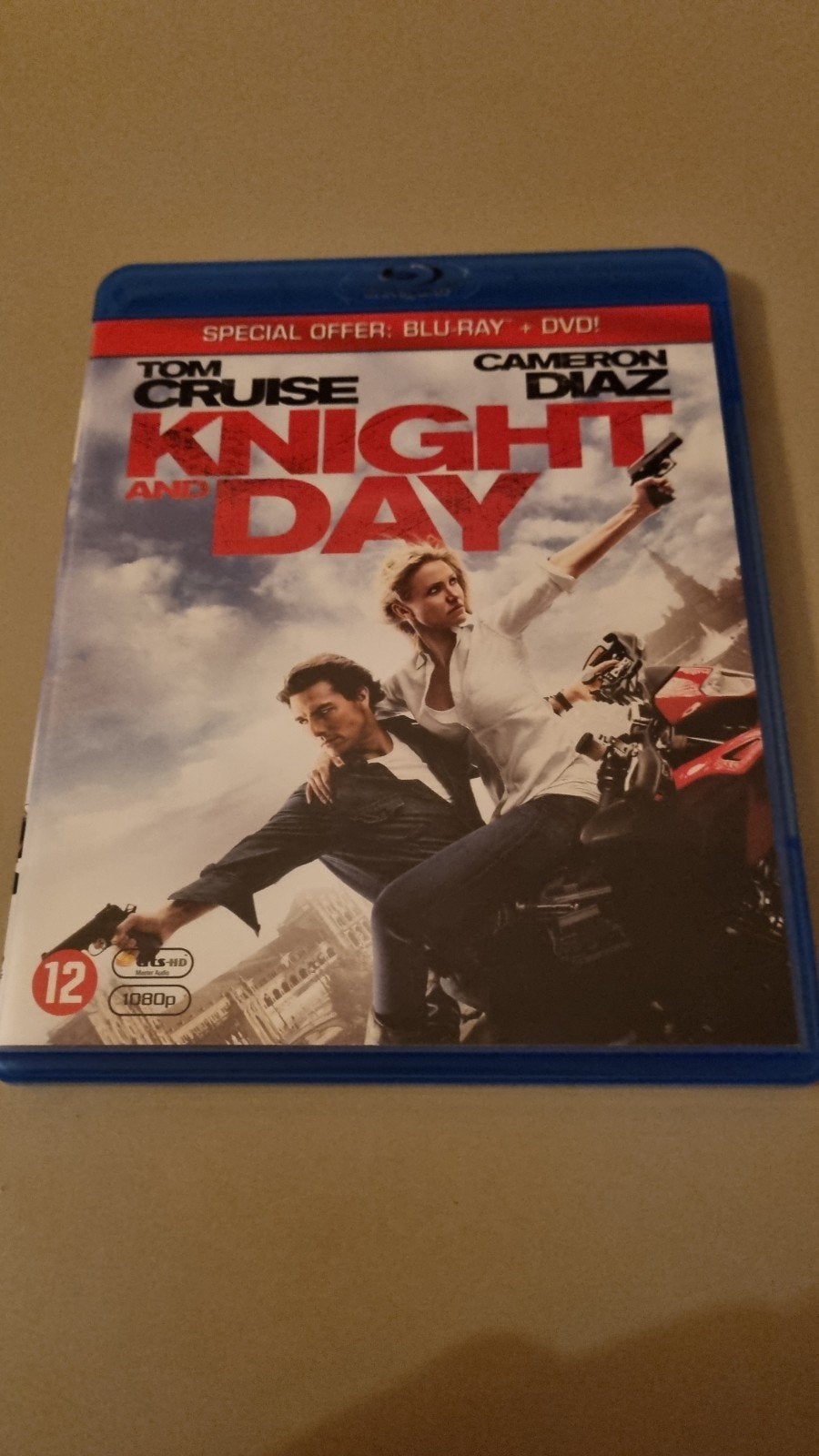 Knight and Day Blu-ray + DVD (Tom Cruise, Cameron Diaz), Ophalen of Verzenden, Gebruikt, Actie