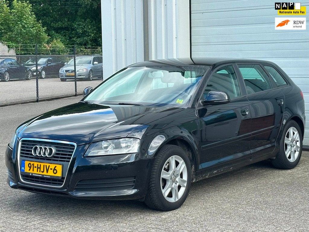 Audi A3 Sportback 1.6 102pk Automaat (2009) | NIEUWE APK (20, Auto's, Audi, Gebruikt, Zwart, 4 cilinders, Zwart