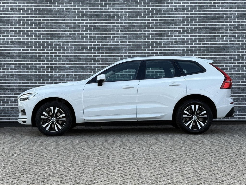 Volvo XC60 2.0 B5 Momentum Exclusive | Trekhaak | Head-up Di, Auto's, Volvo, 12 maanden, Stof, Gebruikt, Euro 6