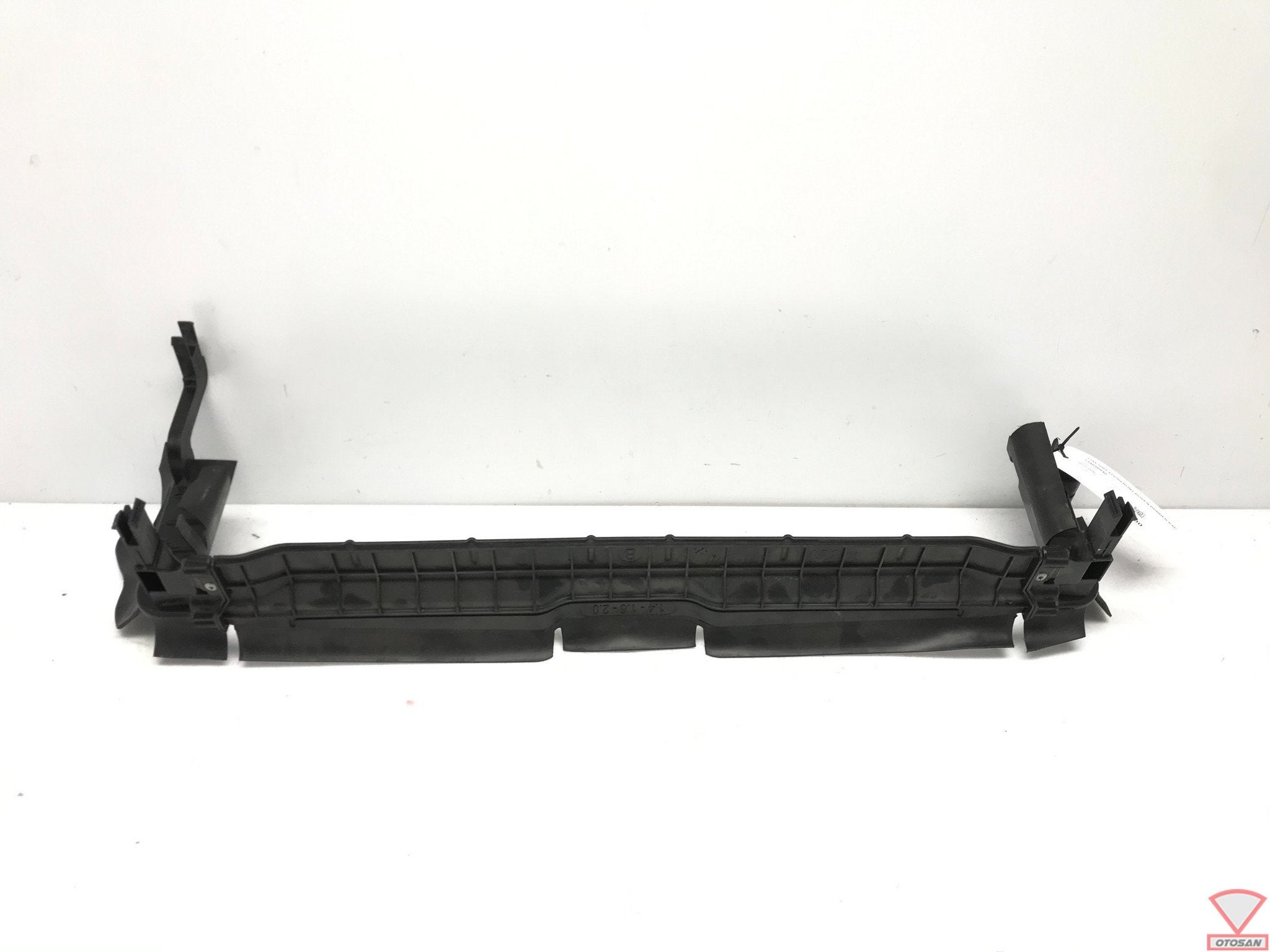 Fiat 500X Voorfront Boven Rubber Kap Origineel! 519680940, Auto-onderdelen, Gebruikt, Voor, Stellantis Europe S.p.A., Ophalen of Verzenden