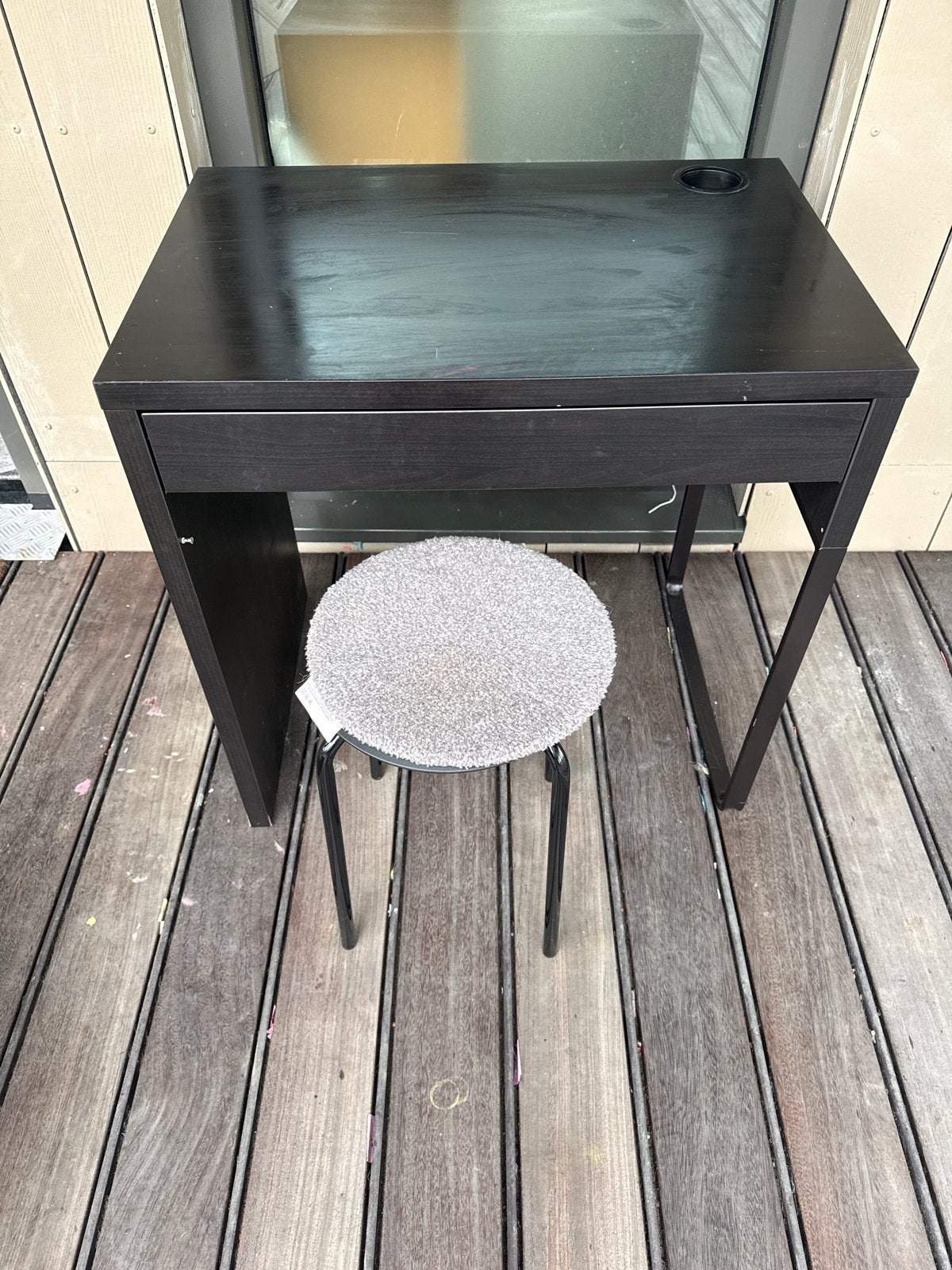 Gratis bureau met lade en krukje, Zwart, Gebruikt, Ophalen of Verzenden, Computerbureau