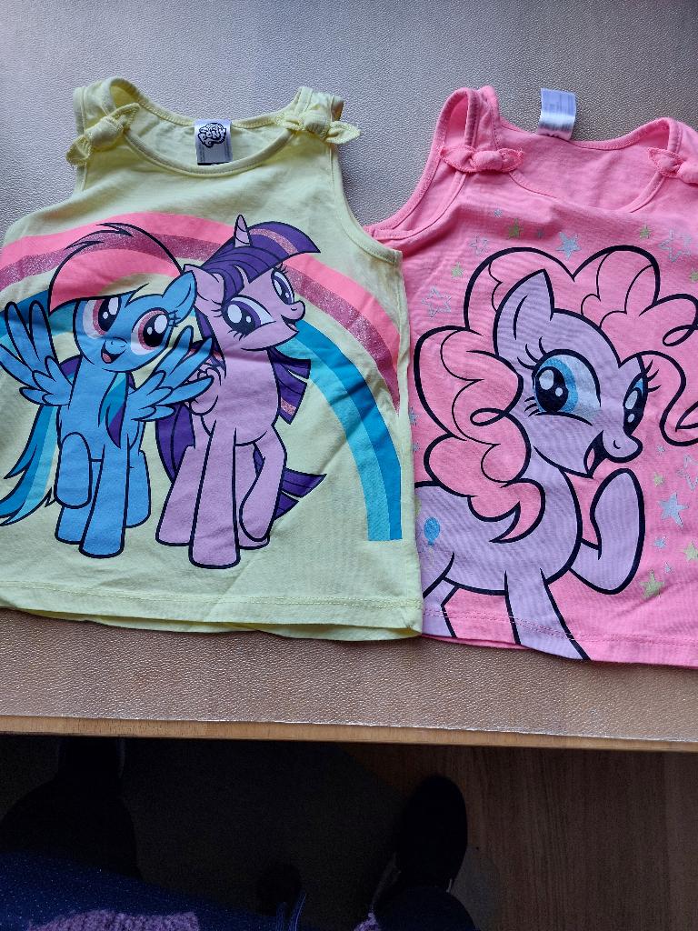 tanktopjes maat 104, C&A, Meisje, Ophalen of Verzenden, Zo goed als nieuw
