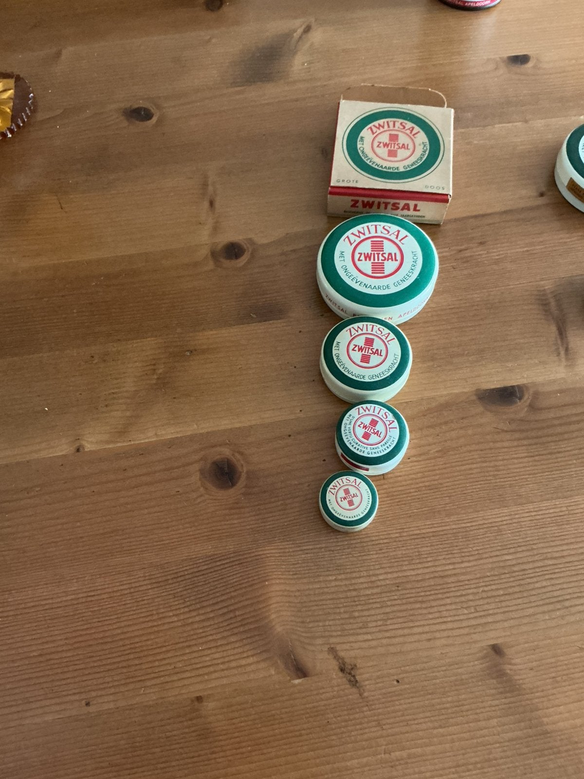 4 zwitsal blikjes, Ophalen of Verzenden, Gebruikt, Verpakking