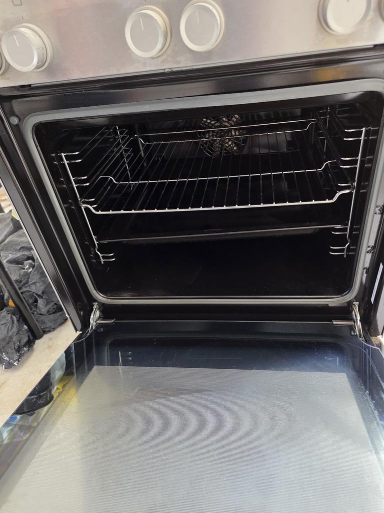 Bosch Vrijstaand Gasfornuis met Oven, Witgoed en Apparatuur, Fornuizen, Ophalen, 60 cm of meer, Grill, 4 kookzones