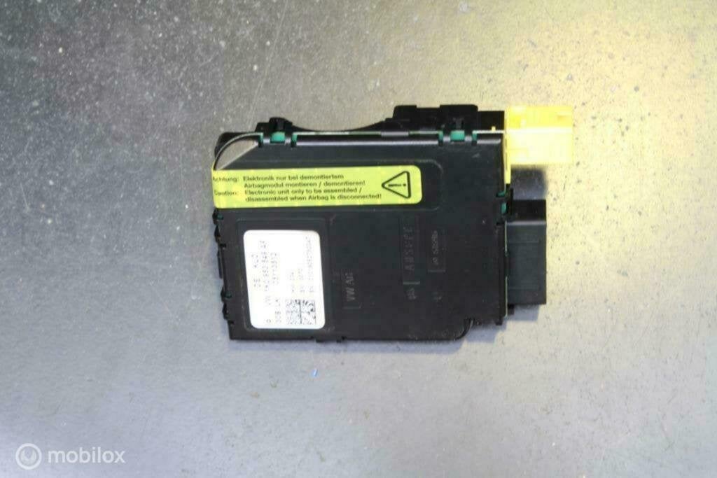 Airbag module Skoda Octavia (2009-2013)