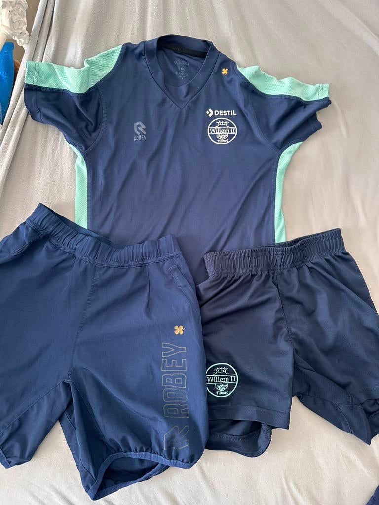 Willem II setje tshirt korte broek maat 152 - 140 146, Ophalen of Verzenden, Zo goed als nieuw