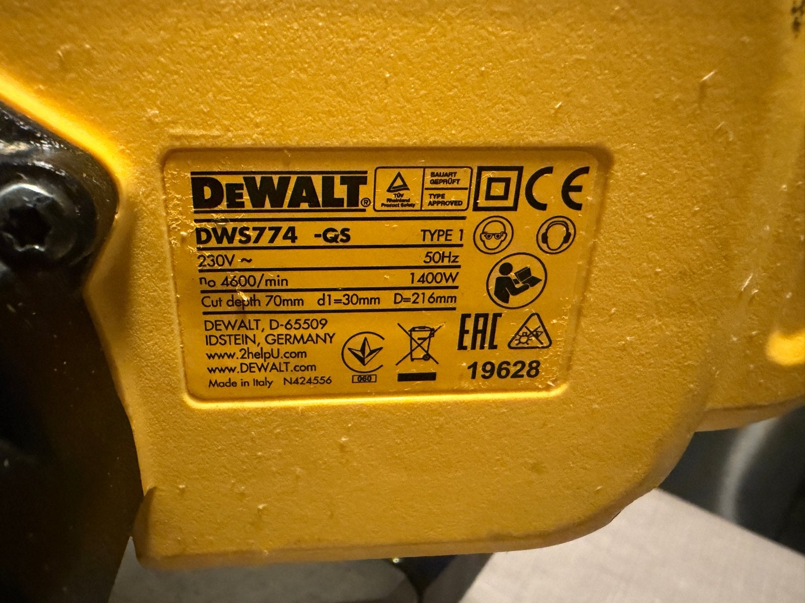 DeWalt DWS774 Afkortzaag - 1400W, 216mm zaagblad, Ophalen, Gebruikt, 70 mm of meer, Afkortzaag