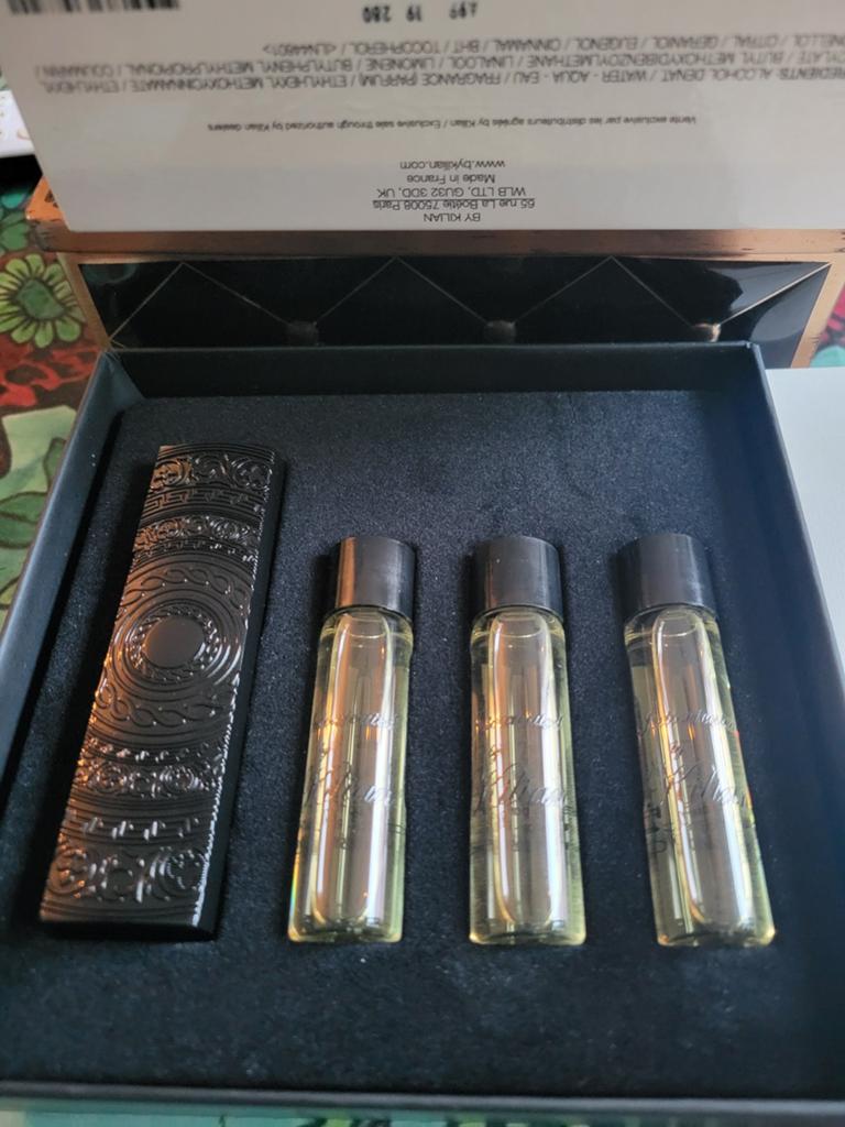 Kilian Intoxicated travelset met 4 verstuivers en houder, Ophalen of Verzenden, Nieuw