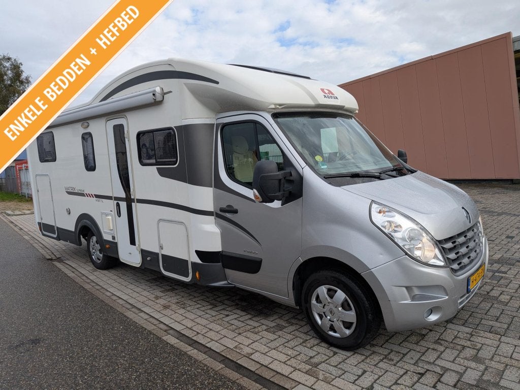 Topcamper! Adria Matrix Supreme M687SL enkele bedden, Vloeistofverwarming, Bedrijf, Diesel, Adria