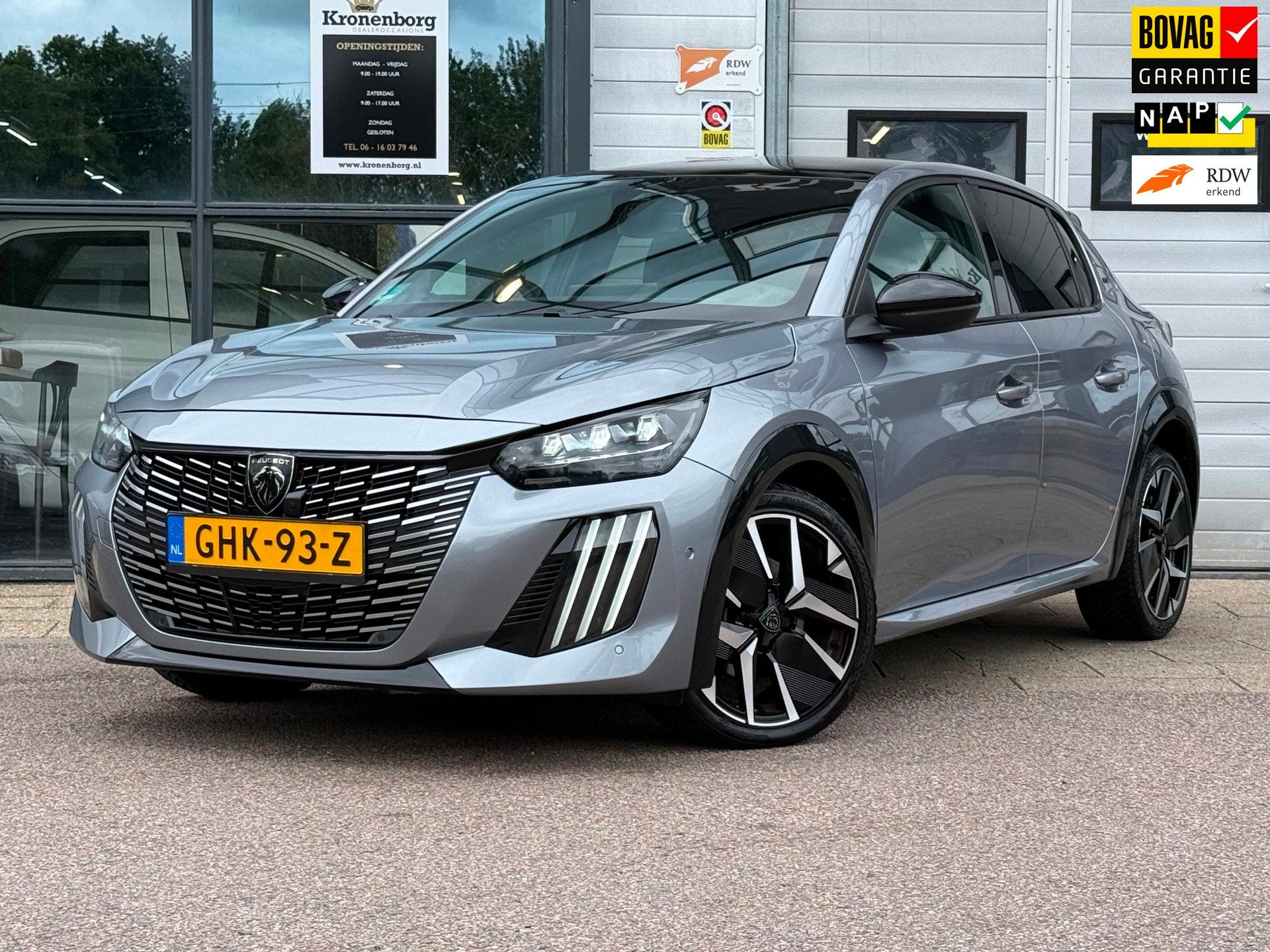 Peugeot 208 1.2 Hybrid GT 100 e-DCS| PANO| CARPLAY| CAMERA, Auto's, Dealer onderhouden, Gebruikt, 1199 cc, Leder en Stof