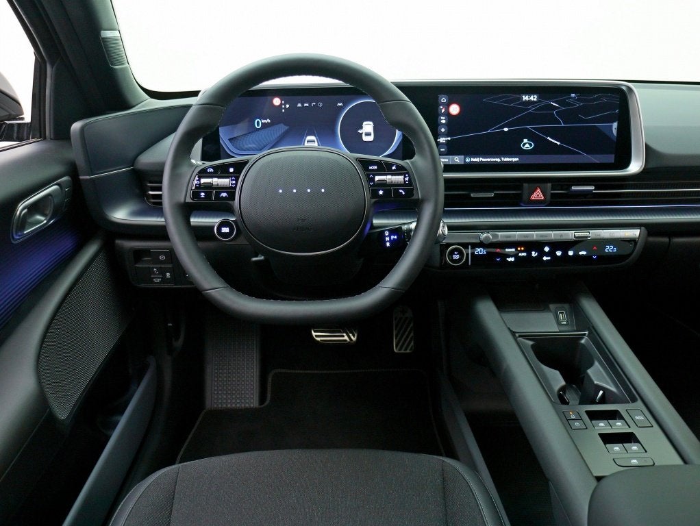 Hyundai IONIQ 6 Business 77.4 kWh | Demo | Navigatie | 360 c, Auto's, Hyundai, 12 maanden, 0 cilinders, Gebruikt, Zwart