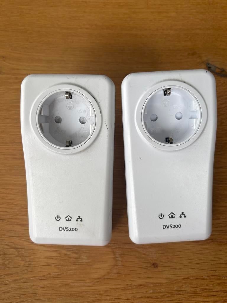 KPN DVS200 Powerline Adapters (set van 2), Ophalen of Verzenden, Gebruikt, Router
