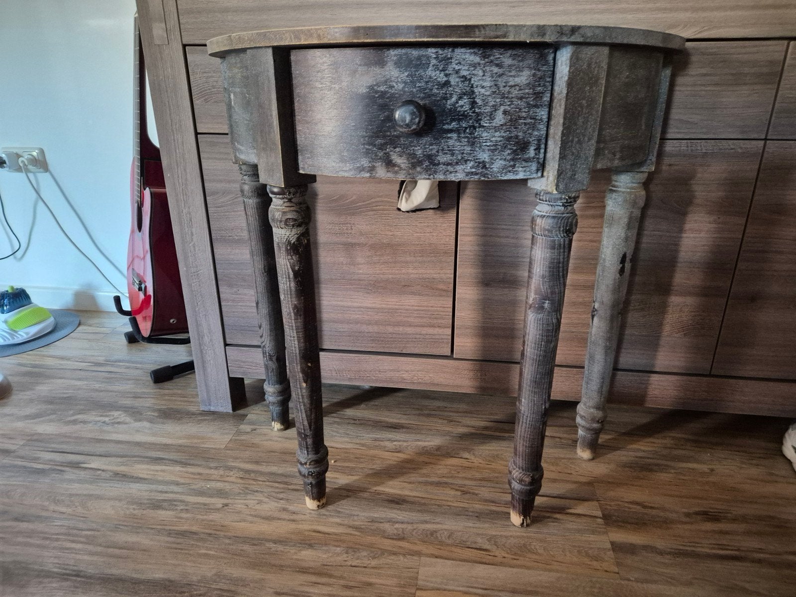 Leuke sitetablemet lade, Huis en Inrichting, Tafels | Sidetables, Ophalen, 50 tot 100 cm, Overige vormen, 25 tot 50 cm
