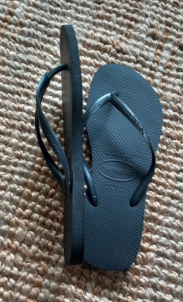 Havaianas slippers zwart maat 40/41, Ophalen of Verzenden, Zo goed als nieuw, Zwart