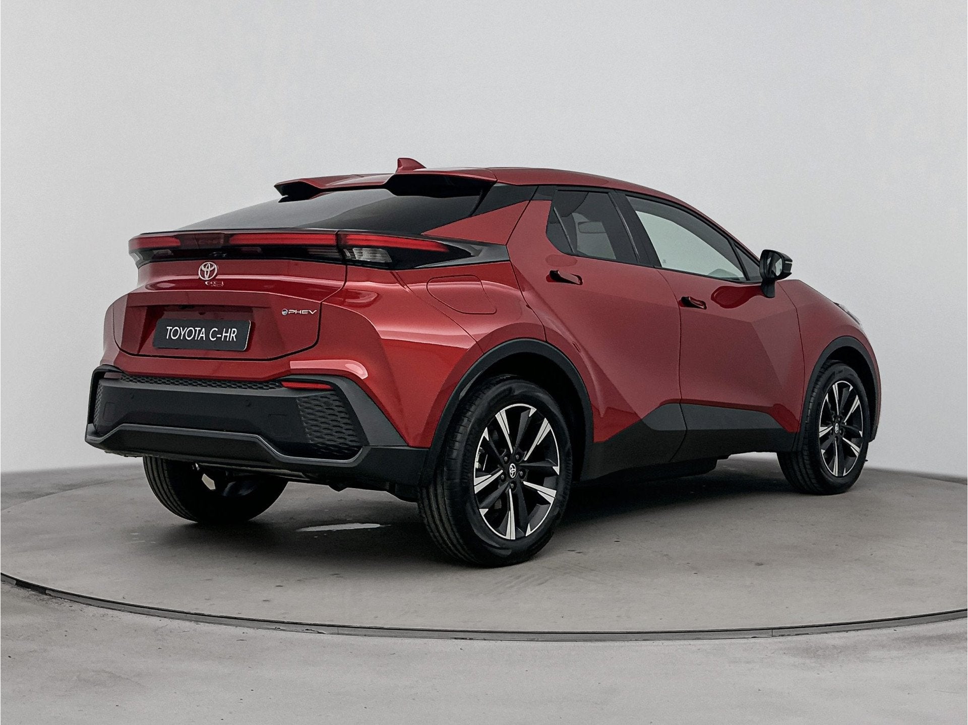 Toyota C-HR 2.0 Plug-in Hybrid 220 Dynamic | Apple Carplay &, Auto's, 12 maanden, Stof, 725 kg, Zwart