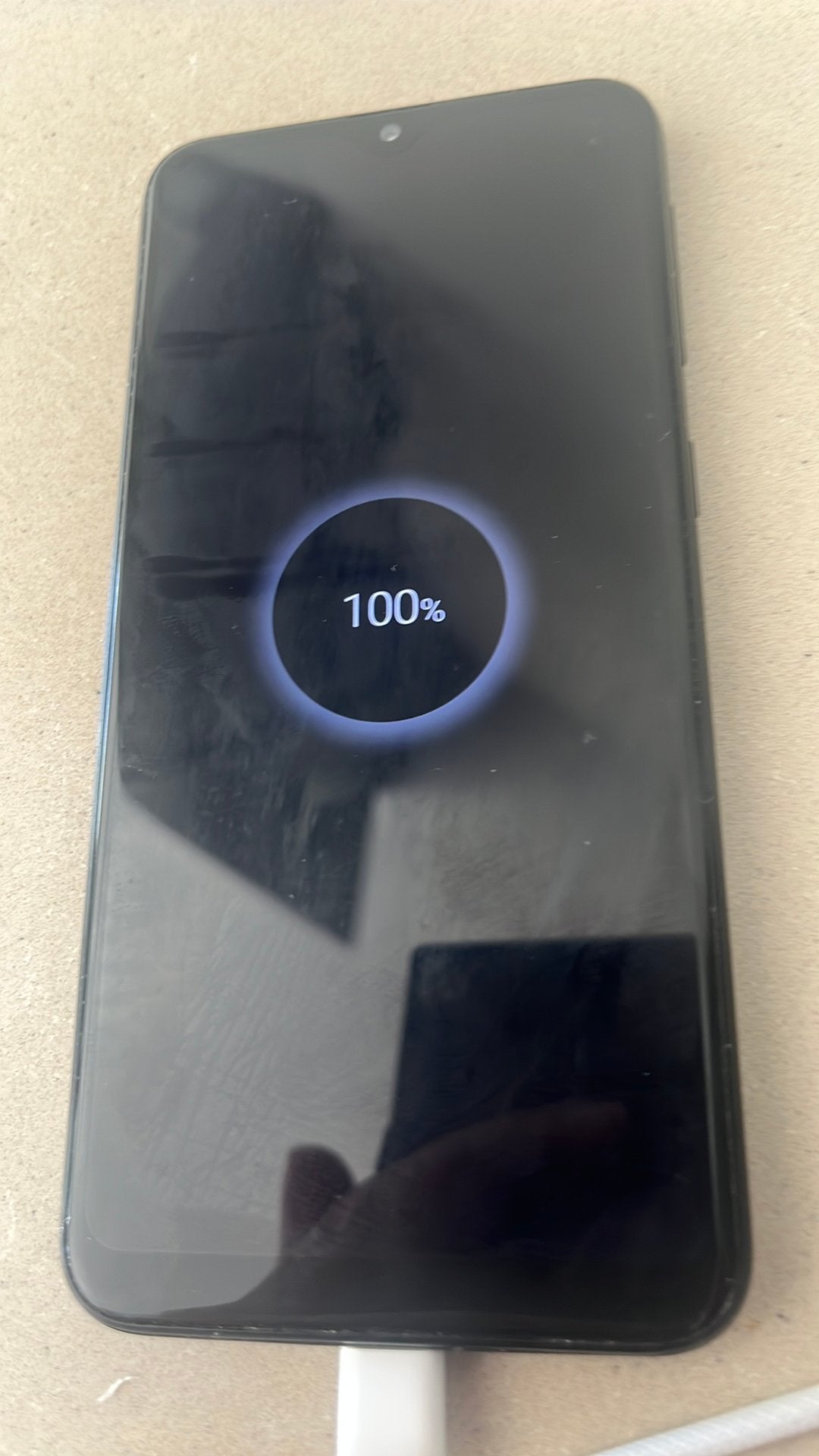 Samsung vergrendeld, Telecommunicatie, Mobiele telefoons | Motorola, Ophalen of Verzenden, Zo goed als nieuw, 6 megapixel of meer