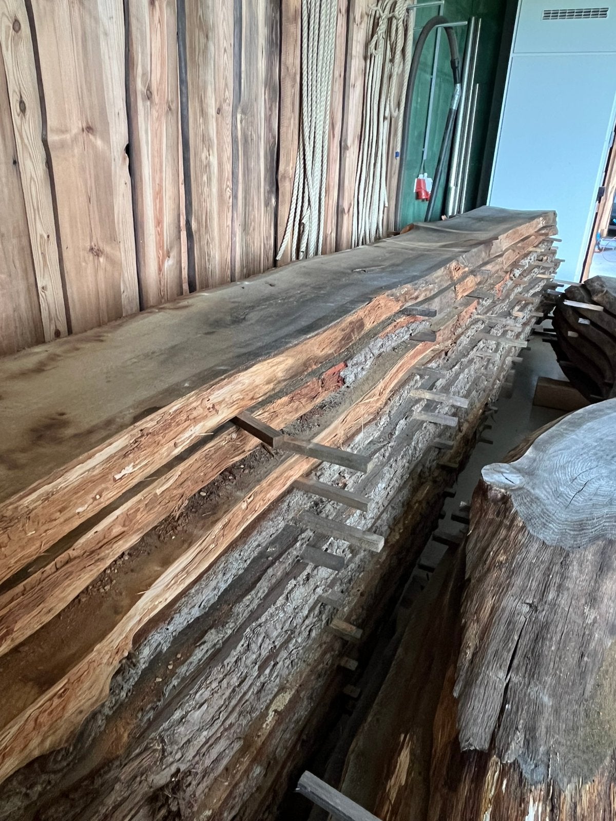 Eiken platen boomstam, Doe-het-zelf en Verbouw, Hout en Planken, Ophalen, Eiken, Zo goed als nieuw, Plank