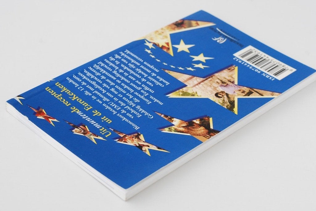 Uitmuntende recepten uit de Euro keuken - Kookboek 2001, Verzenden, Europa, Leo van Mierlo, Zo goed als nieuw