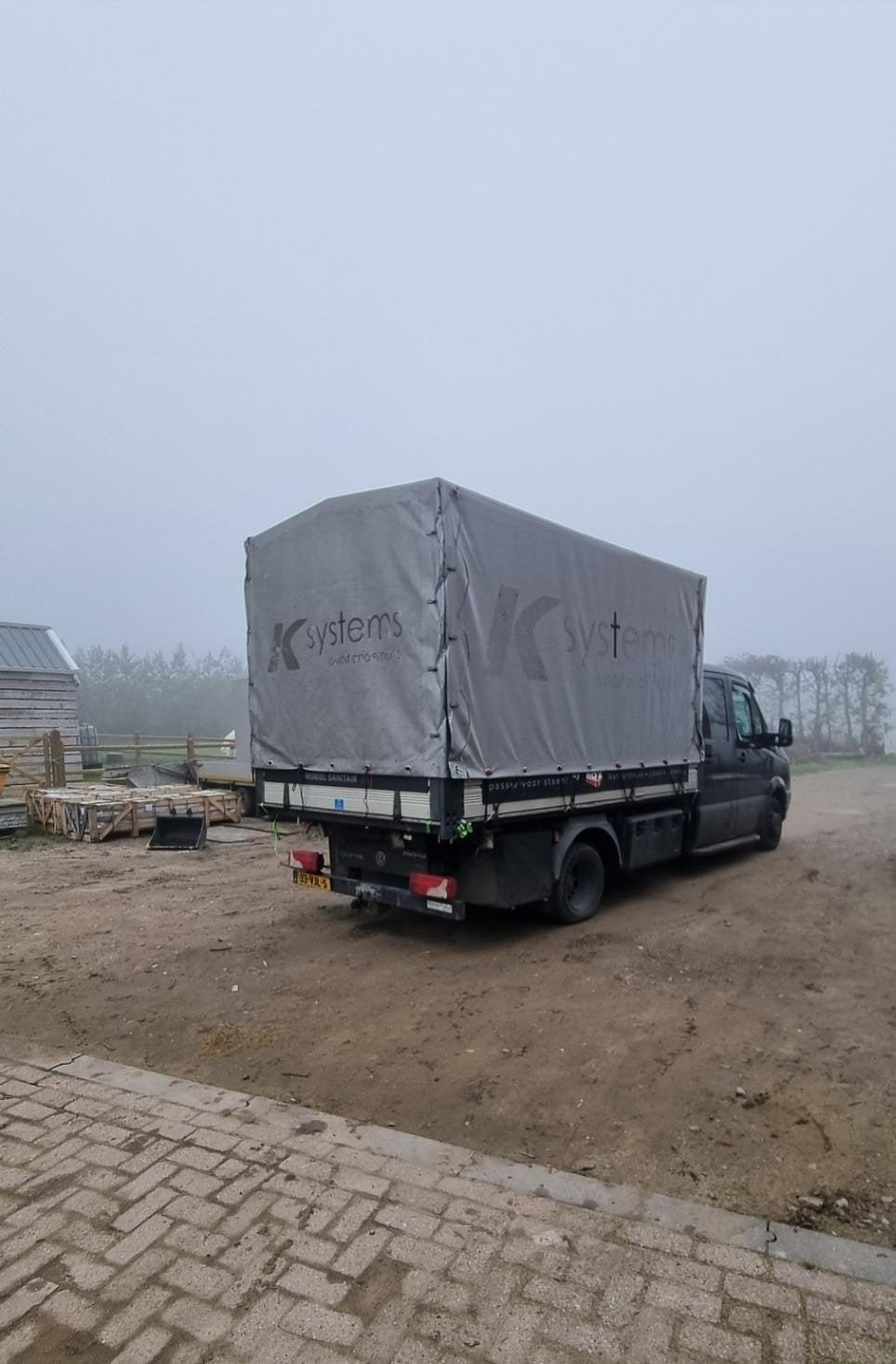 Huif met zeil en frame bakmaat 360x200, Ophalen