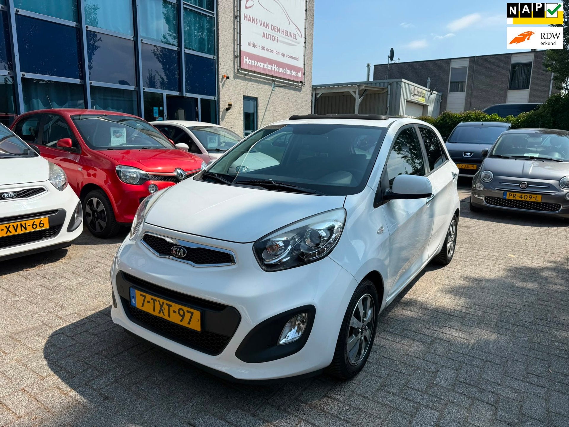 Kia Picanto 1.0 CVVT BusinessLine, Airco, Schuifdak, Bluetoo, Voorwielaandrijving, Euro 5, Stof, Gebruikt