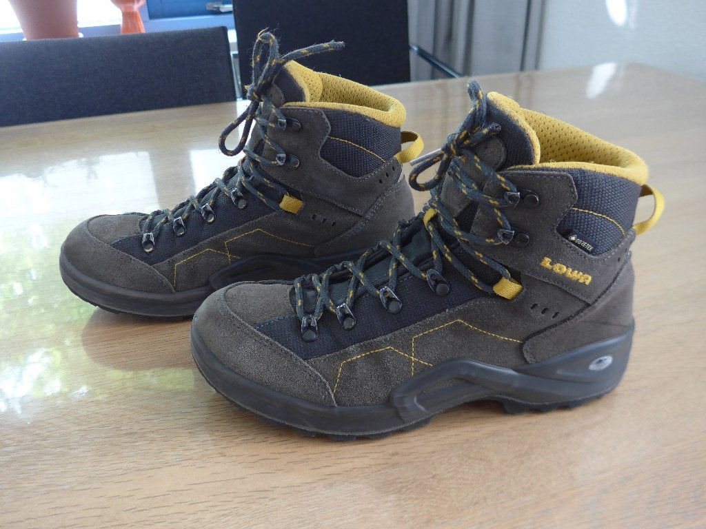 Lowa Kody III GTX Mid Junior 39 bergschoenen, Ophalen of Verzenden, Gebruikt, Schoenen
