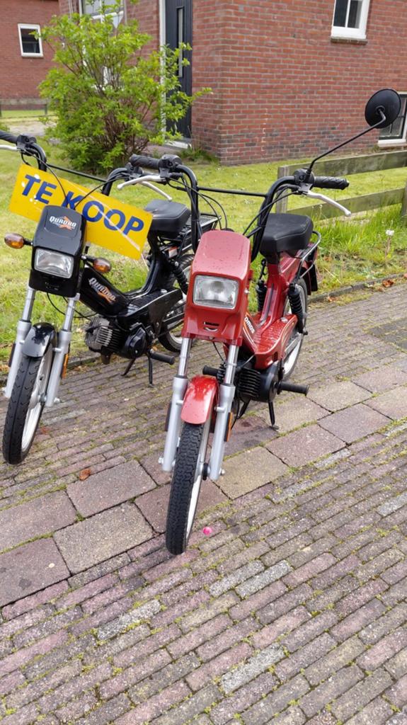 2 zeer mooie tomos snor brommers met kenteken, Fietsen en Brommers, Ophalen of Verzenden, Gebruikt, Quadro