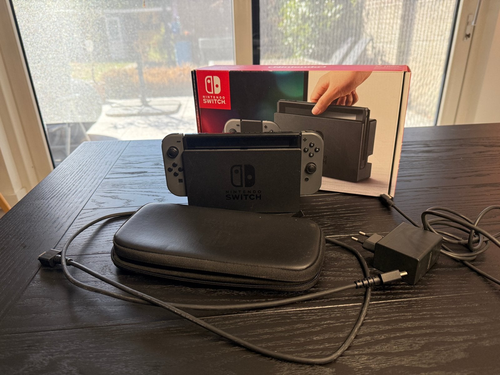 Nintendo Switch (eerste generatie) met 5 controllers en 200G, Gebruikt, Ophalen of Verzenden, Switch Original, Met 3 controllers of meer