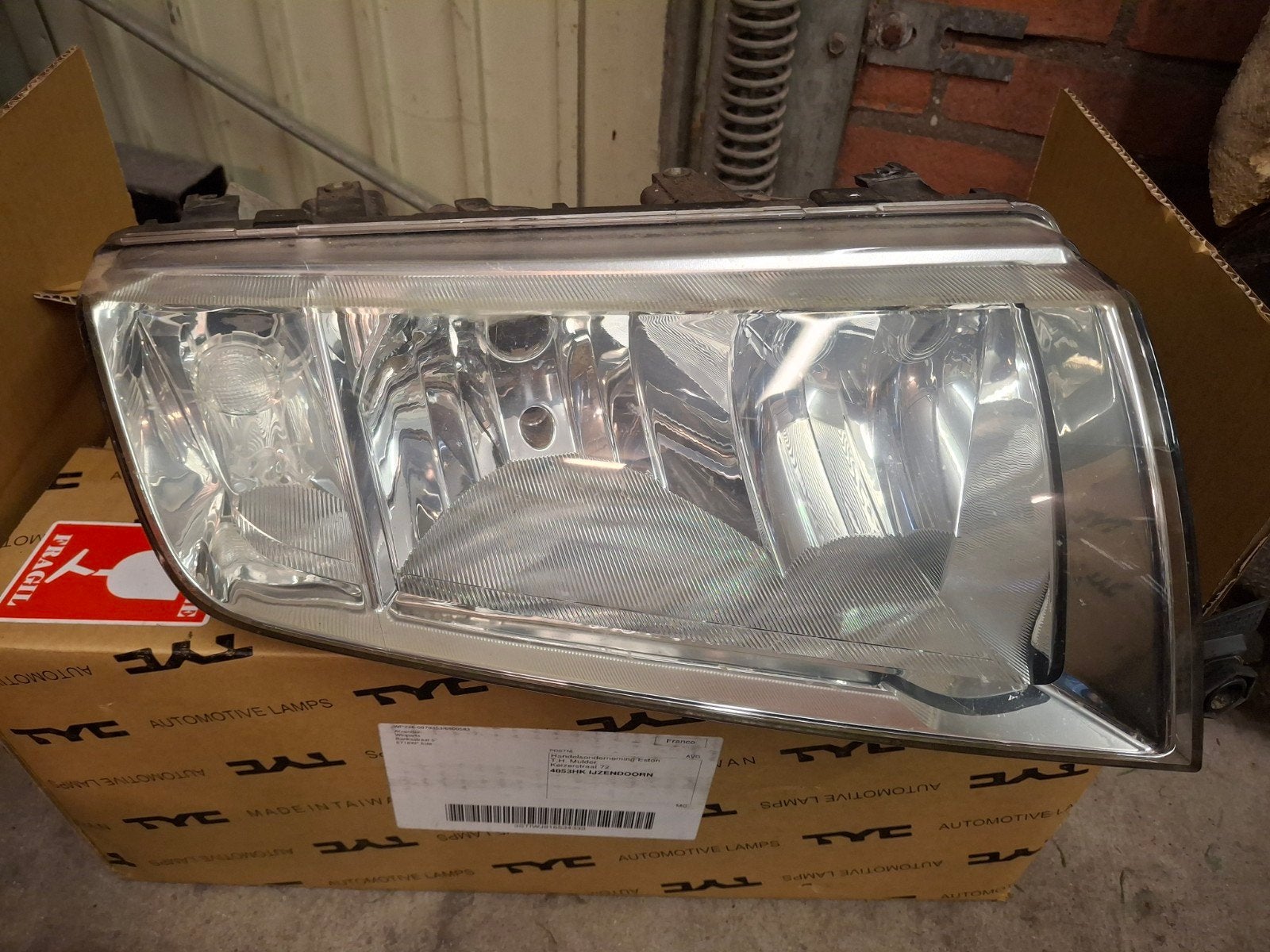 Rechter koplamp Skoda Fabia (en eventueel linker doffe), Gebruikt, Ophalen of Verzenden, Nvt, Nvt
