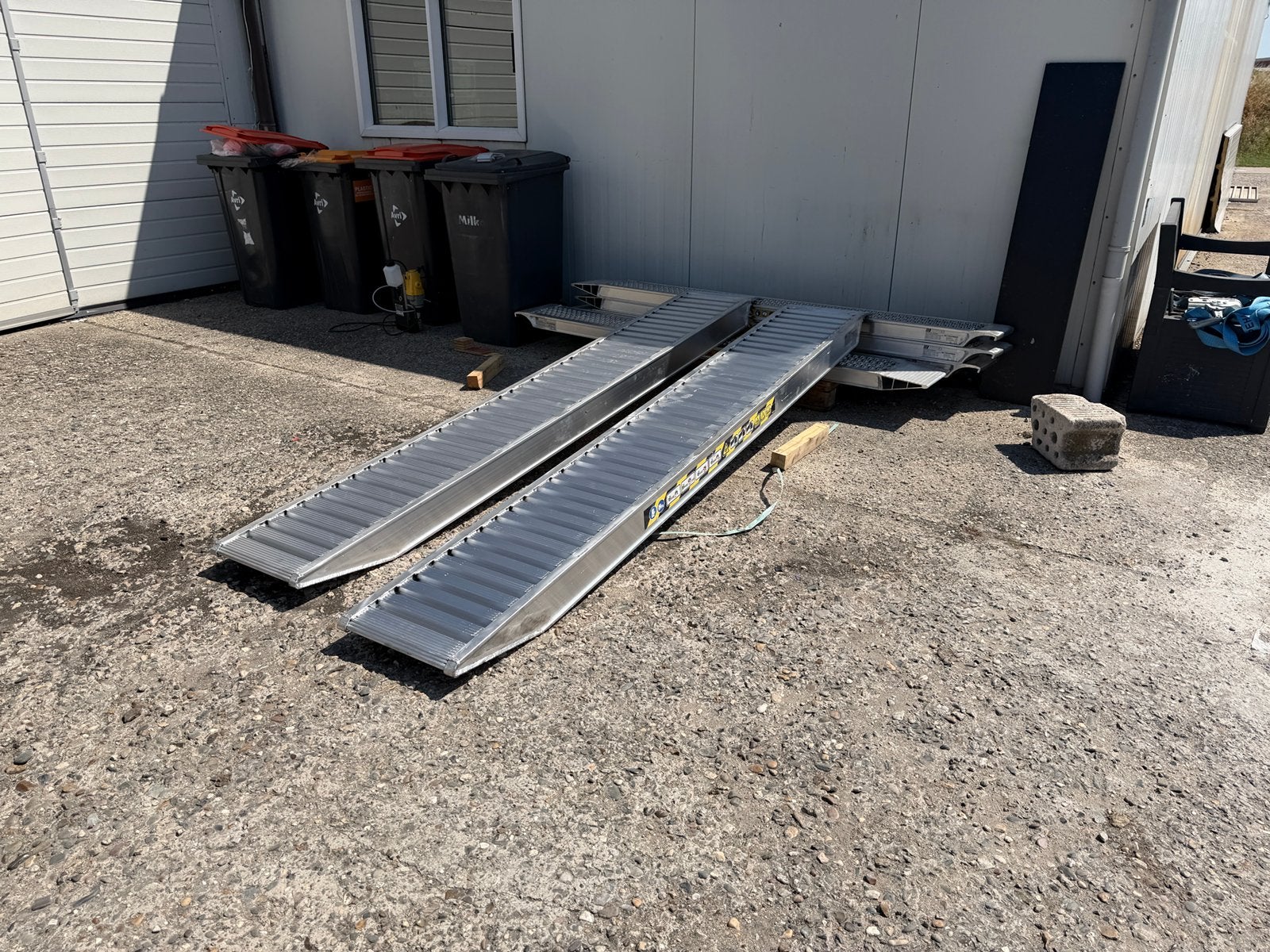 Sets aluminium opritten 5250kg!!! 300x40 nieuw, Ophalen, Nieuw